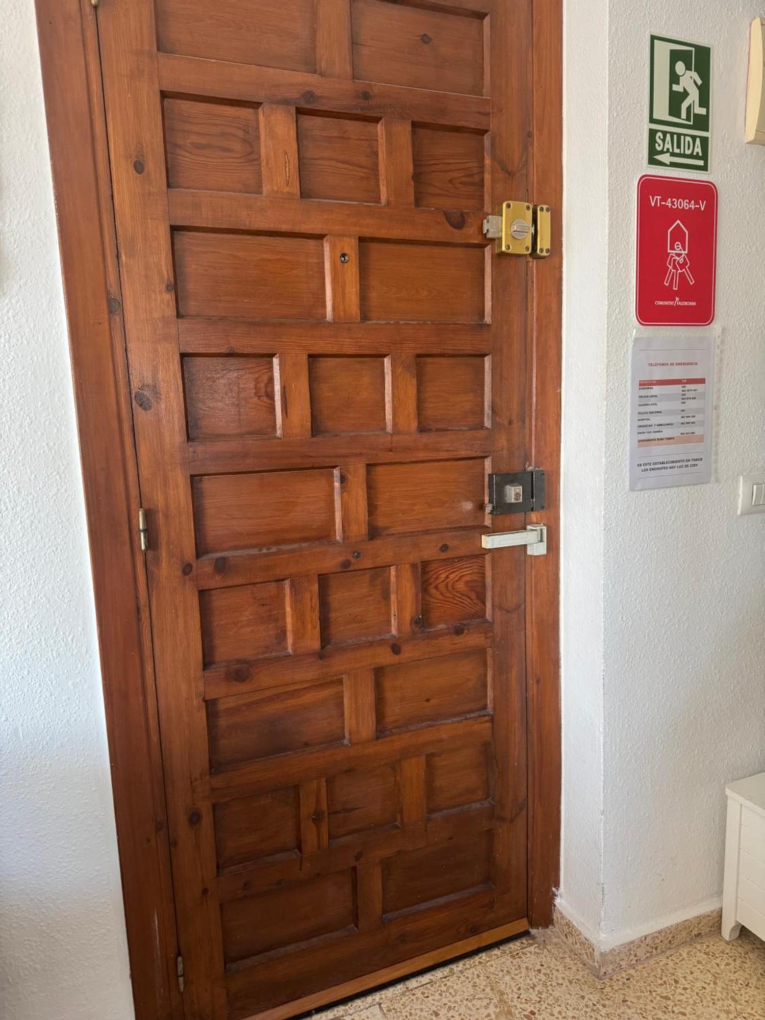 גאנדיה Apartamento Buen Tiempo מראה חיצוני תמונה
